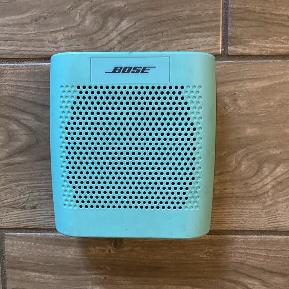 Bose SoundLink Color Bluetooth Speaker Aqua Blue Wireless Portable Model 415859 - Picture 1 of 4